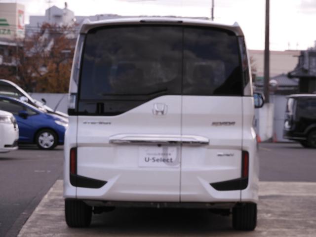 ステップワゴンスパーダ ｅ：ＨＥＶスパーダＧ・ＥＸホンダセンシング　ワンオーナー　１０インチナビ　バックカメラ　ドラレコ　ＥＴＣ２．０　アダプティブクルーズコントロール　両側電動スライドドア　シートヒーター　Ｂｌｕｅｔｏｏｔｈ　ＬＥＤヘッドライト　衝突被害軽減ブレーキ（14枚目）