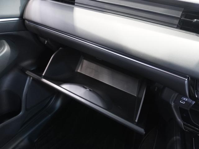 ヴェゼル ｅ：ＨＥＶＺ　純正メモリーナビ　ホンダセンシング　ＬＥＤヘッドライト　ＥＴＣ　クルーズコントロール　Ｕ－ＳｅｌｅｃｔＰｌｅｍｉｕｍ２年間走行無制限保証（42枚目）