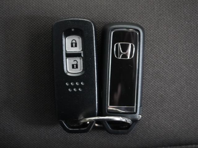 Ｎ－ＷＧＮ Ｌホンダセンシング　１年保証Ｄｉｓｐｌａｙオ－ディオＤレコＲカメＥＴＣワンセグ　アダプティブクルーズコントロール　Ｂｌｕｅｔｏｏｔｈ　障害物センサー　シートヒーター　オートハイビーム　衝突軽減ブレーキ　スペアキー有り（17枚目）