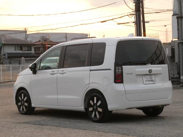 フリード エアーEX デモカー 11インチナビ バックカメラ ドラレコ ETC アダプティブクルーズコントロール 両側電動スライドドア シートヒーター Bluetooth LEDヘッドライト 衝突被害軽減ブレーキ 禁煙車(7枚目)