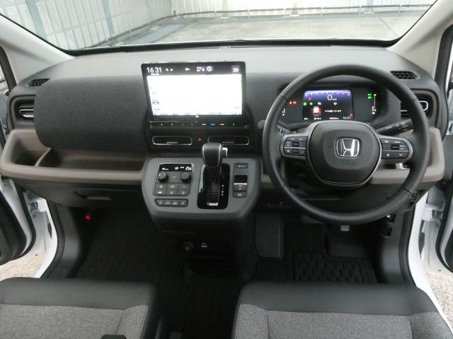 フリード エアーEX デモカー 11インチナビ バックカメラ ドラレコ ETC アダプティブクルーズコントロール 両側電動スライドドア シートヒーター Bluetooth LEDヘッドライト 衝突被害軽減ブレーキ 禁煙車(12枚目)