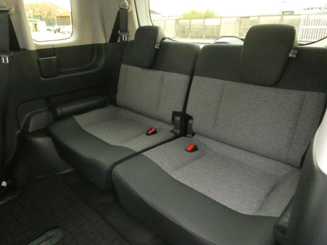 フリード エアーEX デモカー 11インチナビ バックカメラ ドラレコ ETC アダプティブクルーズコントロール 両側電動スライドドア シートヒーター Bluetooth LEDヘッドライト 衝突被害軽減ブレーキ 禁煙車(16枚目)