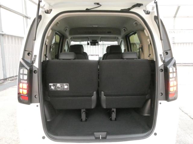 フリード エアーEX デモカー 11インチナビ バックカメラ ドラレコ ETC アダプティブクルーズコントロール 両側電動スライドドア シートヒーター Bluetooth LEDヘッドライト 衝突被害軽減ブレーキ 禁煙車(17枚目)