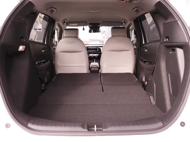 フィット ｅ：ＨＥＶホーム２０周年特別仕様車メゾン　ワンオーナー　９インチナビ　バックカメラ　ドラレコ　ＥＴＣ　アダプティブクルーズコントロール　シートヒーター　Ｂｌｕｅｔｏｏｔｈ　ＵＳＢ入力端子　ＬＥＤヘッドライト　衝突被害軽減ブレーキ　禁煙車（58枚目）