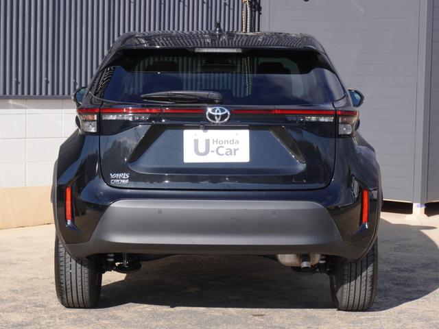 ヤリスクロス Ｇ　ワンオーナー　バックカメラ　ＥＴＣ　クルーズコントロール　Ｂｌｕｅｔｏｏｔｈ　ＵＳＢ入力端子　ＬＥＤヘッドライト　衝突被害軽減ブレーキ　純正アルミホイール　ブラインドスポットモニター　禁煙車（8枚目）