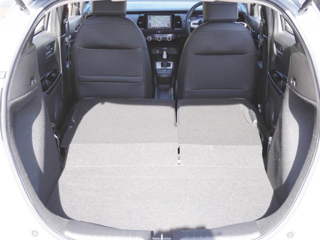 フィット ホーム　ワンオーナー　８インチナビ　バックカメラ　ドラレコ　ＥＴＣ　アダプティブクルーズコントロール　Ｂｌｕｅｔｏｏｔｈ　ＵＳＢ入力端子　ＬＥＤヘッドライト　衝突被害軽減ブレーキ　障害物センサー　禁煙車（13枚目）