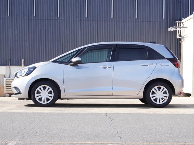 フィット ホーム　ワンオーナー　８インチナビ　バックカメラ　ドラレコ　ＥＴＣ　アダプティブクルーズコントロール　Ｂｌｕｅｔｏｏｔｈ　ＵＳＢ入力端子　ＬＥＤヘッドライト　衝突被害軽減ブレーキ　障害物センサー　禁煙車（17枚目）