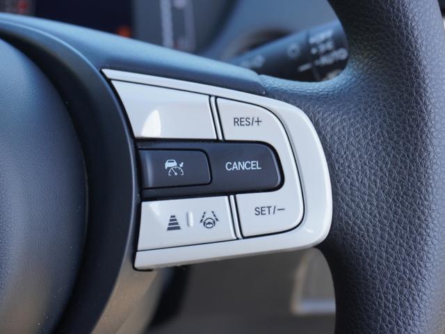 フィット ホーム　ワンオーナー　８インチナビ　バックカメラ　ドラレコ　ＥＴＣ　アダプティブクルーズコントロール　Ｂｌｕｅｔｏｏｔｈ　ＵＳＢ入力端子　ＬＥＤヘッドライト　衝突被害軽減ブレーキ　障害物センサー　禁煙車（18枚目）