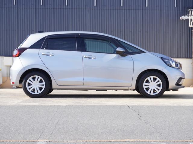 フィット ホーム　ワンオーナー　８インチナビ　バックカメラ　ドラレコ　ＥＴＣ　アダプティブクルーズコントロール　Ｂｌｕｅｔｏｏｔｈ　ＵＳＢ入力端子　ＬＥＤヘッドライト　衝突被害軽減ブレーキ　障害物センサー　禁煙車（27枚目）