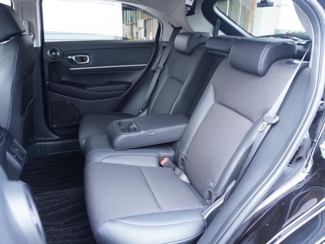 ヴェゼル e:HEVZ ワンオーナー 9インチナビ 全周囲カメラ ドラレコ ETC2.0 渋滞追従機能付アダプティブクルーズ シートヒーター Bluetooth 電動リアゲート 18インチ純正アルミホイール 禁煙車(11枚目)