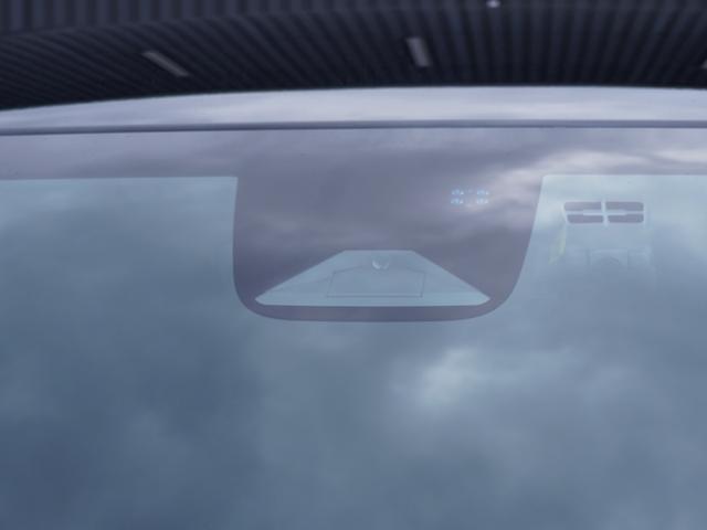 ヴェゼル e:HEVZ ワンオーナー 9インチナビ 全周囲カメラ ドラレコ ETC2.0 渋滞追従機能付アダプティブクルーズ シートヒーター Bluetooth 電動リアゲート 18インチ純正アルミホイール 禁煙車(32枚目)