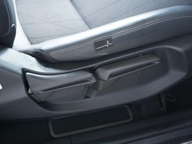 ヴェゼル e:HEVZ ワンオーナー 9インチナビ 全周囲カメラ ドラレコ ETC2.0 渋滞追従機能付アダプティブクルーズ シートヒーター Bluetooth 電動リアゲート 18インチ純正アルミホイール 禁煙車(44枚目)