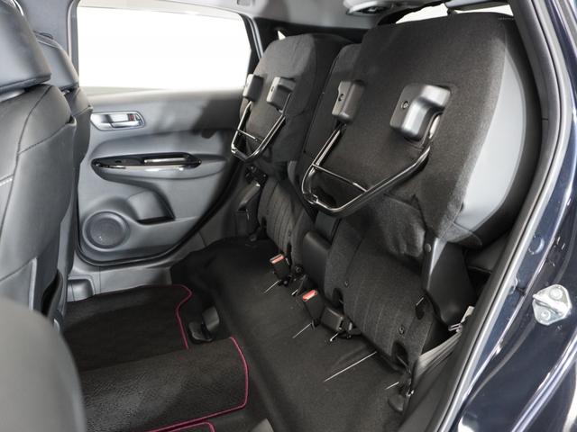 フィット ｅ：ＨＥＶホーム　１年保証ナビＤレコＲカメＥＴＣクルコンＢＴ地デジ　渋滞追従クルーズ　Ｂｌｕｅｔｏｏｔｈ　障害物センサー　デイライト　オートハイビーム　ＵＳＢ接続　衝突軽減ブレーキ　オートブレーキホールド　オートライト（25枚目）