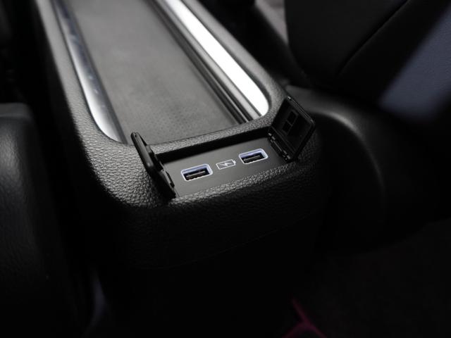 フィット ｅ：ＨＥＶホーム　１年保証ナビＤレコＲカメＥＴＣクルコンＢＴ地デジ　渋滞追従クルーズ　Ｂｌｕｅｔｏｏｔｈ　障害物センサー　デイライト　オートハイビーム　ＵＳＢ接続　衝突軽減ブレーキ　オートブレーキホールド　オートライト（26枚目）