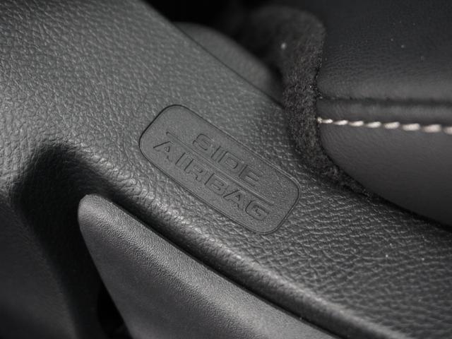 フィット ｅ：ＨＥＶホーム　１年保証ナビＤレコＲカメＥＴＣクルコンＢＴ地デジ　渋滞追従クルーズ　Ｂｌｕｅｔｏｏｔｈ　障害物センサー　デイライト　オートハイビーム　ＵＳＢ接続　衝突軽減ブレーキ　オートブレーキホールド　オートライト（31枚目）