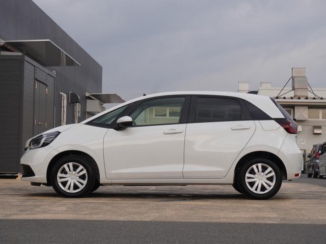 フィット e:HEVホーム デモカー 9インチナビ バックカメラ ドラレコ ETC アダプティブクルーズコントロール Bluetooth USB入力端子 LEDヘッドライト 衝突被害軽減ブレーキ オートハイビーム 禁煙車(16枚目)