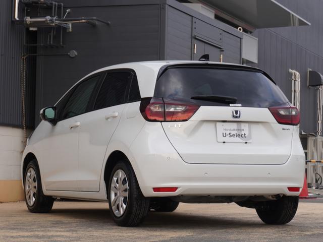 フィット e:HEVホーム デモカー 9インチナビ バックカメラ ドラレコ ETC アダプティブクルーズコントロール Bluetooth USB入力端子 LEDヘッドライト 衝突被害軽減ブレーキ オートハイビーム 禁煙車(26枚目)