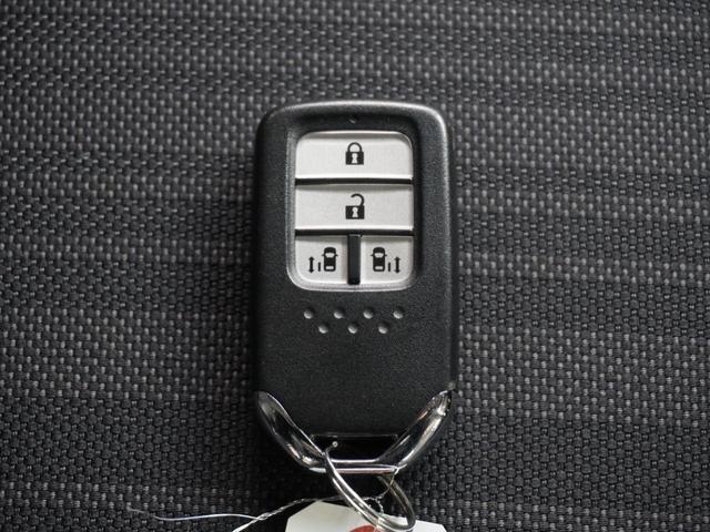 フリード G・ホンダセンシング ワンオーナー 7インチナビ バックカメラ ETC アダプティブクルーズコントロール 両側電動スライドドア Bluetooth LEDヘッドライト 衝突被害軽減ブレーキ 純正アルミホイール 禁煙車(18枚目)