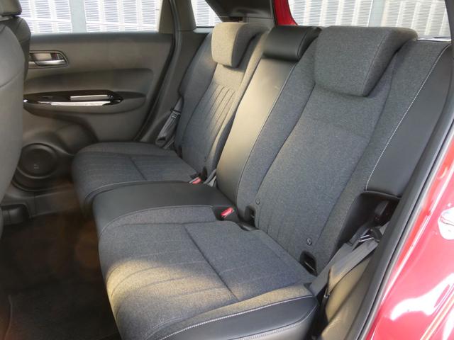 フィット ホーム　ワンオーナー　８インチ純正ナビ　バックカメラ　ＥＴＣ　渋滞追従クルーズ　障害物センサー　シートヒーター　Ｂｌｕｅｔｏｏｔｈ　デイライト　オートハイビーム　禁煙車　ＤＶＤ再生　フルセグ　スペアキー有り（9枚目）