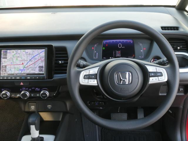 フィット ホーム　ワンオーナー　８インチ純正ナビ　バックカメラ　ＥＴＣ　渋滞追従クルーズ　障害物センサー　シートヒーター　Ｂｌｕｅｔｏｏｔｈ　デイライト　オートハイビーム　禁煙車　ＤＶＤ再生　フルセグ　スペアキー有り（39枚目）