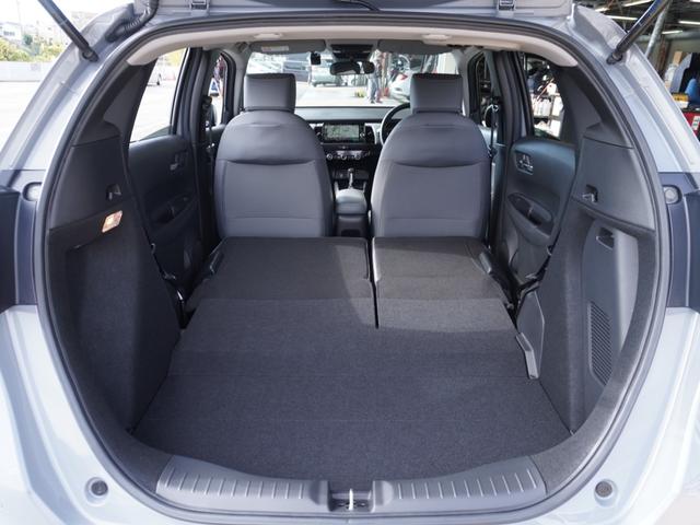 フィット ｅ：ＨＥＶＲＳ　ワンオーナー　９インチナビ　バックカメラ　ドラレコ　ＥＴＣ２．０　アダプティブクルーズコントロール　Ｂｌｕｅｔｏｏｔｈ　ＵＳＢ入力端子　ＬＥＤヘッドライト　衝突被害軽減ブレーキ　減速セレクター　禁煙車（37枚目）