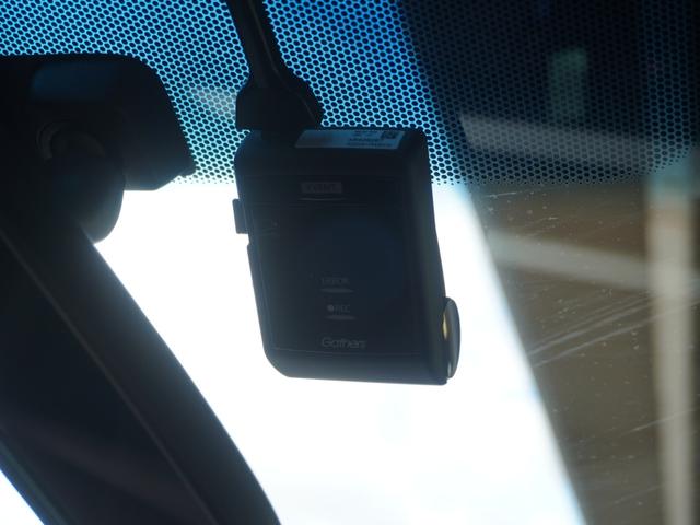 フィット １３Ｇ・Ｌホンダセンシング　ワンオーナー　いまコレ＋新品マット付　７インチナビ　バックカメラ　前後ドラレコ　ＥＴＣ　アダプティブクルーズコントロール　Ｂｌｕｅｔｏｏｔｈ　ＵＳＢ入力端子　ＬＥＤヘッドライト　衝突被害軽減ブレーキ（7枚目）