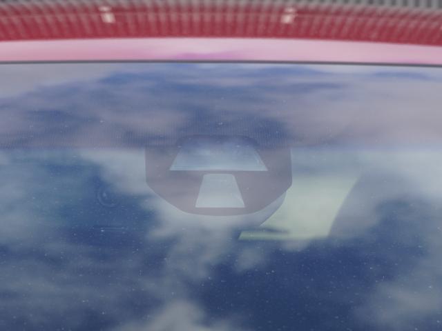 フィットハイブリッド Ｆパッケージコンフォートエディション　７インチナビ　バックカメラ　ＥＴＣ　Ｂｌｕｅｔｏｏｔｈ　ＬＥＤヘッドライト　シートヒーター　衝突被害軽減ブレーキ　横滑り防止装置　フルセグ　電動格納ドアミラー　盗難防止装置　アイドリングストップ（32枚目）