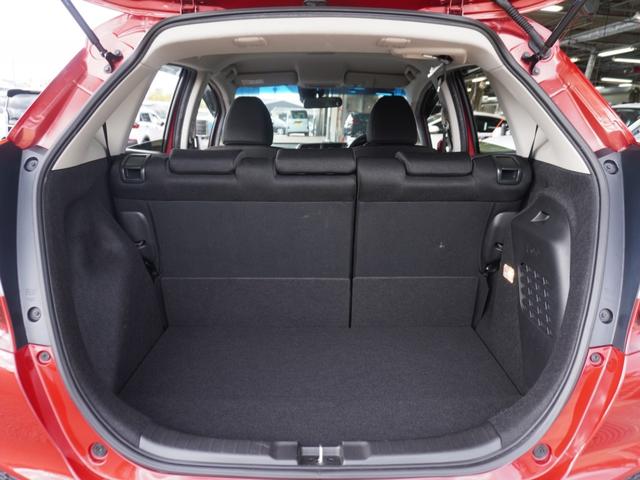 フィットハイブリッド Ｆパッケージコンフォートエディション　７インチナビ　バックカメラ　ＥＴＣ　Ｂｌｕｅｔｏｏｔｈ　ＬＥＤヘッドライト　シートヒーター　衝突被害軽減ブレーキ　横滑り防止装置　フルセグ　電動格納ドアミラー　盗難防止装置　アイドリングストップ（37枚目）