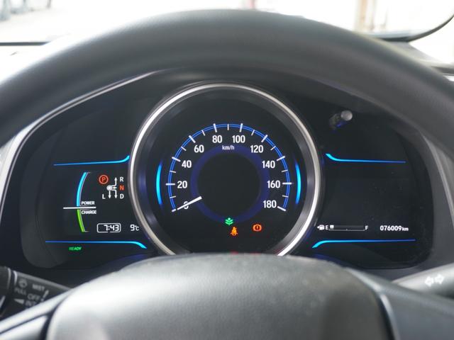 フィットハイブリッド Ｆパッケージコンフォートエディション　７インチナビ　バックカメラ　ＥＴＣ　Ｂｌｕｅｔｏｏｔｈ　ＬＥＤヘッドライト　シートヒーター　衝突被害軽減ブレーキ　横滑り防止装置　フルセグ　電動格納ドアミラー　盗難防止装置　アイドリングストップ（44枚目）