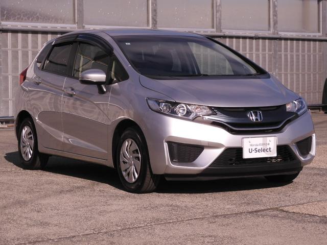 フィット １３Ｇ・Ｌパッケージ　ワンオーナー　９インチ純正ナビ　バックカメラ　ＥＴＣ　Ｂｌｕｅｔｏｏｔｈ　ＬＥＤヘッドライト　横滑り防止装置　スマートキー　盗難防止装置　ＣＤ　ＤＶＤ　ワンセグＴＶ　オートライト　ＡＢＳ　禁煙車（25枚目）