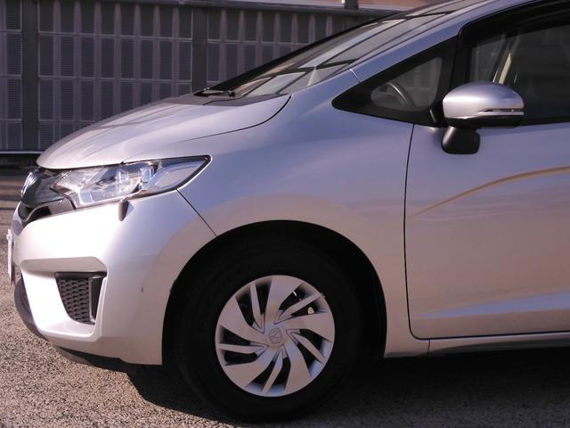 フィット １３Ｇ・Ｌパッケージ　ワンオーナー　９インチ純正ナビ　バックカメラ　ＥＴＣ　Ｂｌｕｅｔｏｏｔｈ　ＬＥＤヘッドライト　横滑り防止装置　スマートキー　盗難防止装置　ＣＤ　ＤＶＤ　ワンセグＴＶ　オートライト　ＡＢＳ　禁煙車（30枚目）