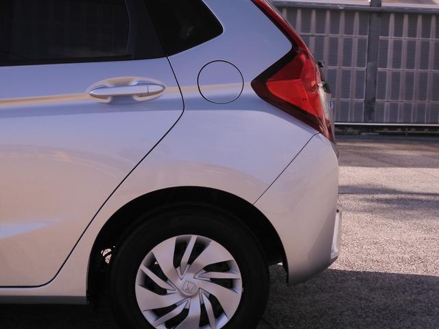 フィット １３Ｇ・Ｌパッケージ　ワンオーナー　９インチ純正ナビ　バックカメラ　ＥＴＣ　Ｂｌｕｅｔｏｏｔｈ　ＬＥＤヘッドライト　横滑り防止装置　スマートキー　盗難防止装置　ＣＤ　ＤＶＤ　ワンセグＴＶ　オートライト　ＡＢＳ　禁煙車（35枚目）