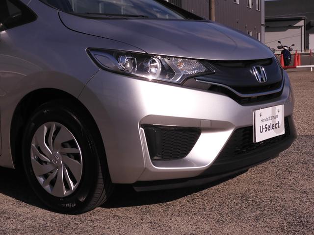 フィット １３Ｇ・Ｌパッケージ　ワンオーナー　９インチ純正ナビ　バックカメラ　ＥＴＣ　Ｂｌｕｅｔｏｏｔｈ　ＬＥＤヘッドライト　横滑り防止装置　スマートキー　盗難防止装置　ＣＤ　ＤＶＤ　ワンセグＴＶ　オートライト　ＡＢＳ　禁煙車（46枚目）