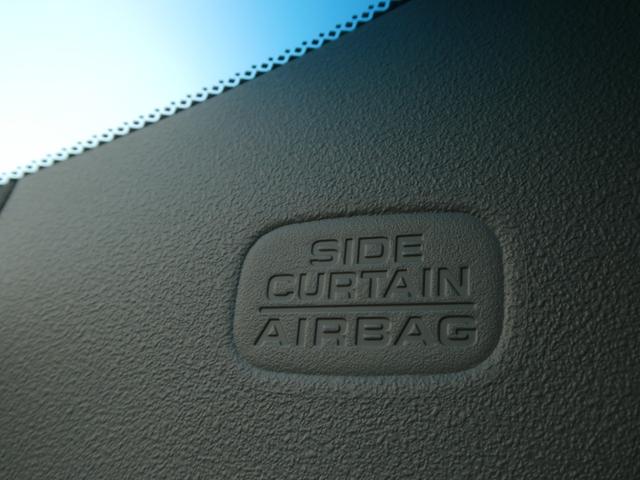 フィット ホーム２０周年特別仕様車メゾン　ワンオーナー　９インチ純正ナビ　ドラレコ　ＥＴＣ　バックカメラ　渋滞追従クルーズ　Ｂｌｕｅｔｏｏｔｈ　障害物センサー　シートヒーター　オートハイビーム　１６インチ純正アルミホイール　禁煙車　フルセグ（12枚目）