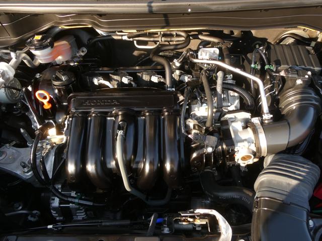 フィット ホーム２０周年特別仕様車メゾン　ワンオーナー　９インチ純正ナビ　ドラレコ　ＥＴＣ　バックカメラ　渋滞追従クルーズ　Ｂｌｕｅｔｏｏｔｈ　障害物センサー　シートヒーター　オートハイビーム　１６インチ純正アルミホイール　禁煙車　フルセグ（24枚目）