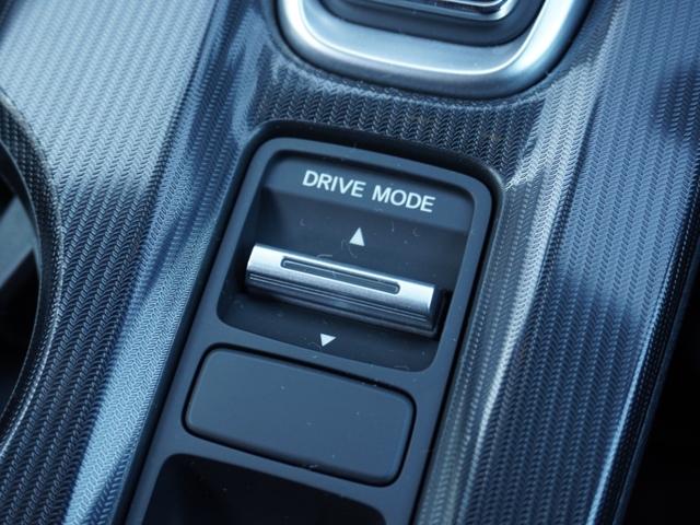 シビック ｅ：ＨＥＶＥＸ　ワンオーナー　９インチＧｏｏｇｌｅ搭載ディスプレー　ドラレコ　ＥＴＣ２．０　バックカメラ　サンルーフ　渋滞追従クルーズ　Ｂｌｕｅｔｏｏｔｈ　障害物センサー　シートヒーター　禁煙車　オートハイビーム（57枚目）