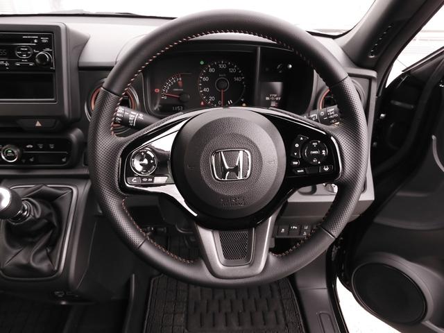 N-ONE RS ワンオーナー 6速MT CDオーディオ ETC アダプティブクルーズコントロール Bluetooth 障害物センサー シートヒーター 15インチ純正アルミホイール オートハイビーム 禁煙車 スペアキー(9枚目)