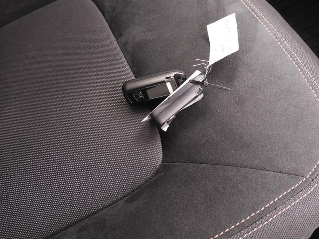 N-ONE RS ワンオーナー 6速MT CDオーディオ ETC アダプティブクルーズコントロール Bluetooth 障害物センサー シートヒーター 15インチ純正アルミホイール オートハイビーム 禁煙車 スペアキー(74枚目)