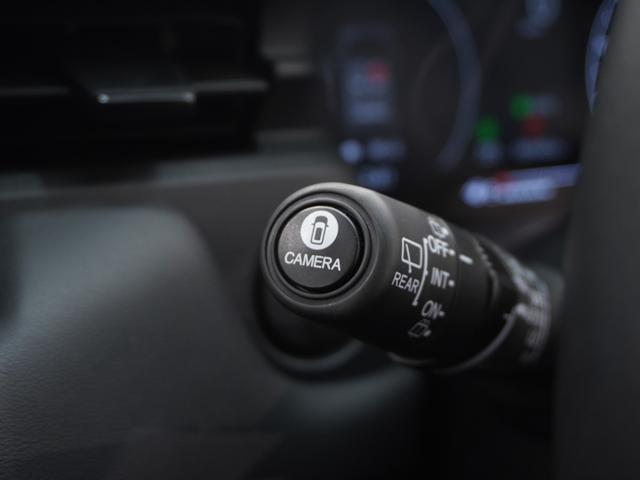 ヴェゼル ｅ：ＨＥＶＺ　ワンオーナー　いまコレ＋新品マット付　９インチコネクトナビ　全周囲カメラ　ドラレコ　ＥＴＣ２．０　渋滞追従機能付クルーズコントロール　シートヒーター　Ｂｌｕｅｔｏｏｔｈ　ＬＥＤヘッドライト（39枚目）