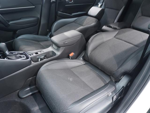 ヴェゼル ｅ：ＨＥＶＺ　ワンオーナー　いまコレ＋新品マット付　９インチコネクトナビ　全周囲カメラ　ドラレコ　ＥＴＣ２．０　渋滞追従機能付クルーズコントロール　シートヒーター　Ｂｌｕｅｔｏｏｔｈ　ＬＥＤヘッドライト（43枚目）