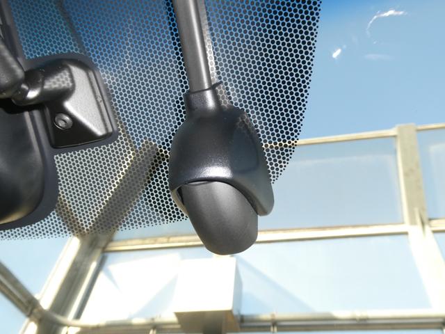 フリード＋ Ｇ・ホンダセンシング　ワンオーナー　９インチナビ　バックカメラ　ドラレコ　ＥＴＣ　アダプティブクルーズコントロール　両側電動スライドドア　シートヒーター　Ｂｌｕｅｔｏｏｔｈ　ＬＥＤヘッドライト　衝突被害軽減ブレーキ　禁煙車（5枚目）