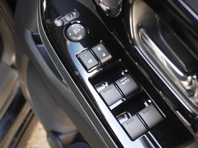 Ｎ－ＢＯＸカスタム Ｌターボ　１オーナー　純正７インチナビ（ＶＸＭ－２２４ＶＦｉ）　フルセグ　リアカメラ　ＥＴＣ　前後ドラレコ（ナビ連動）　障害物センサー　衝突軽減ブレーキ　両側電動ドア　シートヒーター　パドルシフト　ＬＥＤフォグ（43枚目）