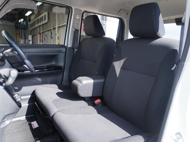 ムーヴキャンバス ＧブラックアクセントリミテッドＳＡＩＩＩ　ワンオーナー車　７インチナビ（純正用品ＮＭＺＬ－Ｗ７００）　全周囲カメラ　ドラレコ　ＥＴＣ　両側電動スライドドア　Ｂｌｕｅｔｏｏｔｈ　ＬＥＤオートライト　衝突被害軽減ブレーキ　横滑り防止装置（9枚目）