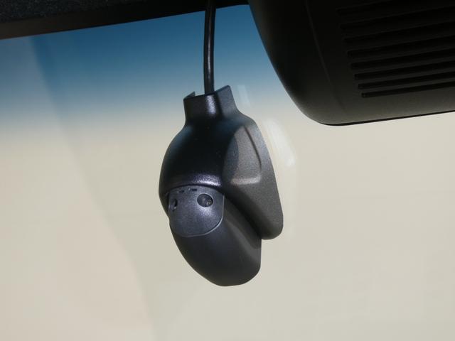 Ｎ－ＢＯＸカスタム Ｇ・Ｌターボホンダセンシング　ワンオーナー　いまコレ＋新品マット付　８インチ純正ナビ　ＥＴＣ　バックカメラ　両側電動スライドドア　アダプティブクルーズコントロール　Ｂｌｕｅｔｏｏｔｈ　パドルシフト　シートヒーター　禁煙車　フルセグ（7枚目）