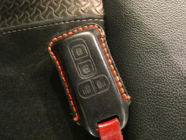 Ｎ－ＢＯＸカスタム Ｇ・Ｌターボホンダセンシング　ワンオーナー　いまコレ＋新品マット付　８インチ純正ナビ　ＥＴＣ　バックカメラ　両側電動スライドドア　アダプティブクルーズコントロール　Ｂｌｕｅｔｏｏｔｈ　パドルシフト　シートヒーター　禁煙車　フルセグ（36枚目）