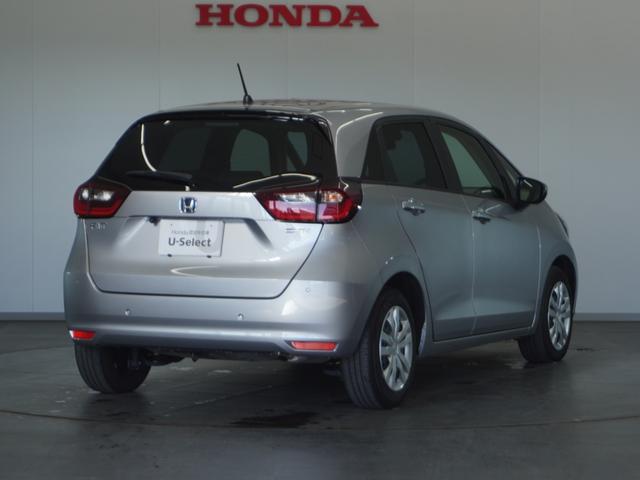 フィット ｅ：ＨＥＶベーシック　２年保証ナビＤレコＲカメＥＴＣクルコンＢＴ　渋滞追従クルーズ　Ｂｌｕｅｔｏｏｔｈ　障害物センサー　オートライト　デイライト　禁煙車　ＤＶＤ再生　衝突軽減ブレーキ　スペアキー有　ＬＥＤヘッドライト（15枚目）