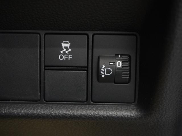 フィット ｅ：ＨＥＶベーシック　２年保証ナビＤレコＲカメＥＴＣクルコンＢＴ　渋滞追従クルーズ　Ｂｌｕｅｔｏｏｔｈ　障害物センサー　オートライト　デイライト　禁煙車　ＤＶＤ再生　衝突軽減ブレーキ　スペアキー有　ＬＥＤヘッドライト（28枚目）