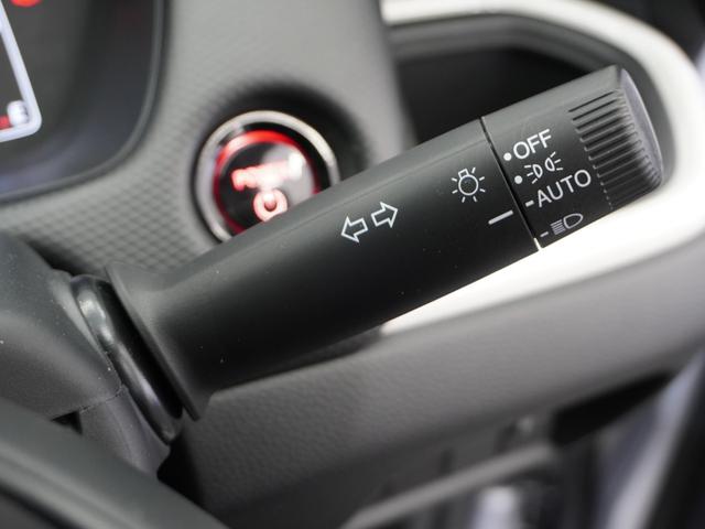 フィット ｅ：ＨＥＶベーシック　２年保証ナビＤレコＲカメＥＴＣクルコンＢＴ　渋滞追従クルーズ　Ｂｌｕｅｔｏｏｔｈ　障害物センサー　オートライト　デイライト　禁煙車　ＤＶＤ再生　衝突軽減ブレーキ　スペアキー有　ＬＥＤヘッドライト（32枚目）