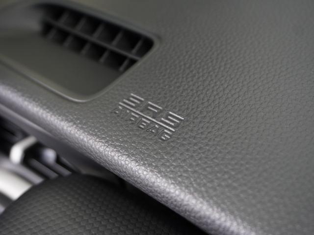 フィット ｅ：ＨＥＶベーシック　２年保証ナビＤレコＲカメＥＴＣクルコンＢＴ　渋滞追従クルーズ　Ｂｌｕｅｔｏｏｔｈ　障害物センサー　オートライト　デイライト　禁煙車　ＤＶＤ再生　衝突軽減ブレーキ　スペアキー有　ＬＥＤヘッドライト（40枚目）