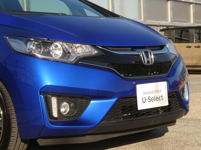 フィットハイブリッド Ｓパッケージ　ワンオーナー　７インチナビ　バックカメラ　ＥＴＣ　クルーズコントロール　Ｂｌｕｅｔｏｏｔｈ　ＬＥＤヘッドライト　衝突被害軽減ブレーキ　パドルシフト　純正アルミホイール　盗難防止装置　フルセグ　禁煙車（33枚目）